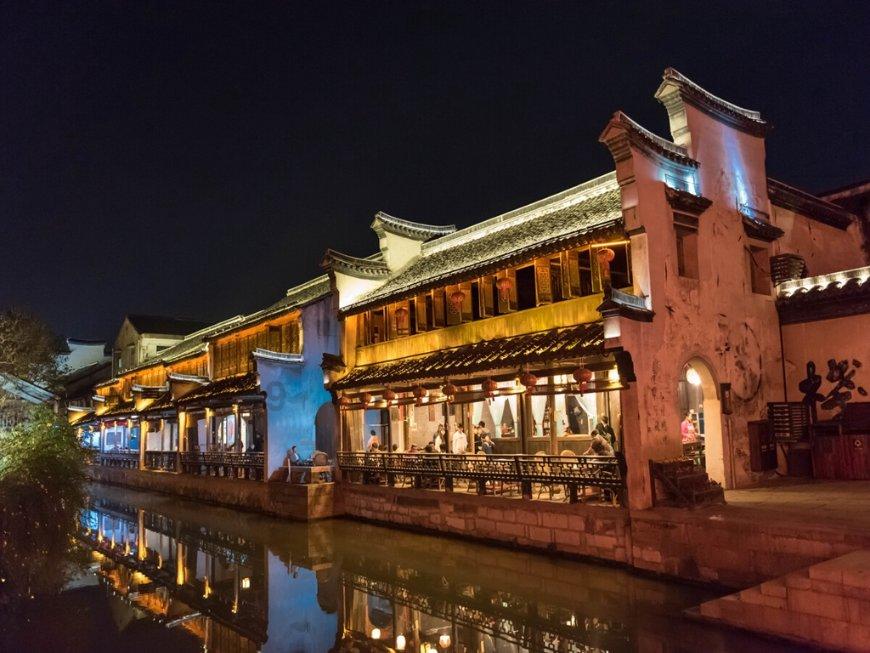 乌东德镇为群众送温暖 让“寒冬”变“暖冬”